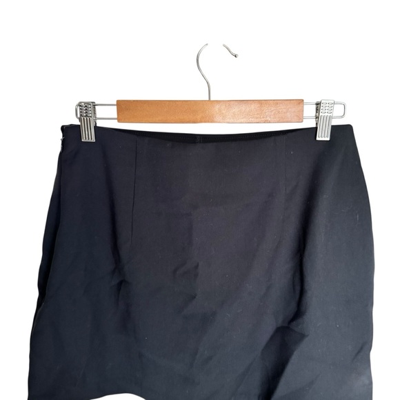 Abercrombie & Fitch -  NWT Scarlett Ultra High Rise Mini Skirt Skort Black Sz M - Picture 8 of 9